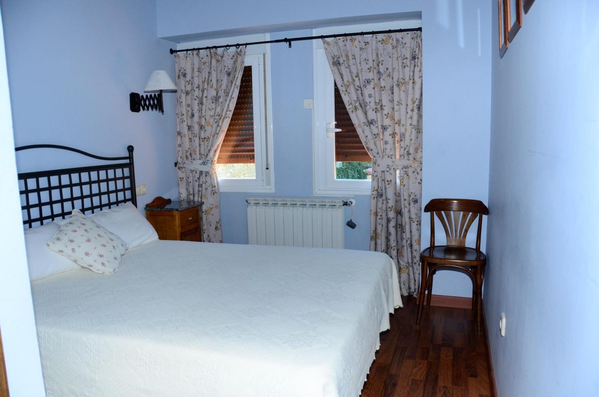Hotel Charle Jaca Zimmer foto